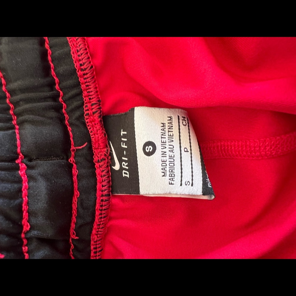Nike Dri-Fit Shorts, Size Small. - Picture 4 of 5